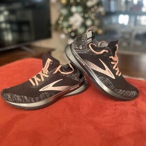 Brooks Black and Pink Women's Shoes